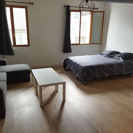 Budgetbnb 134, Grand Ensoleille شقة *